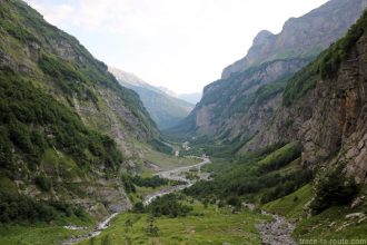 La Combe de Fer-à-Cheval depuis le Bout du Monde