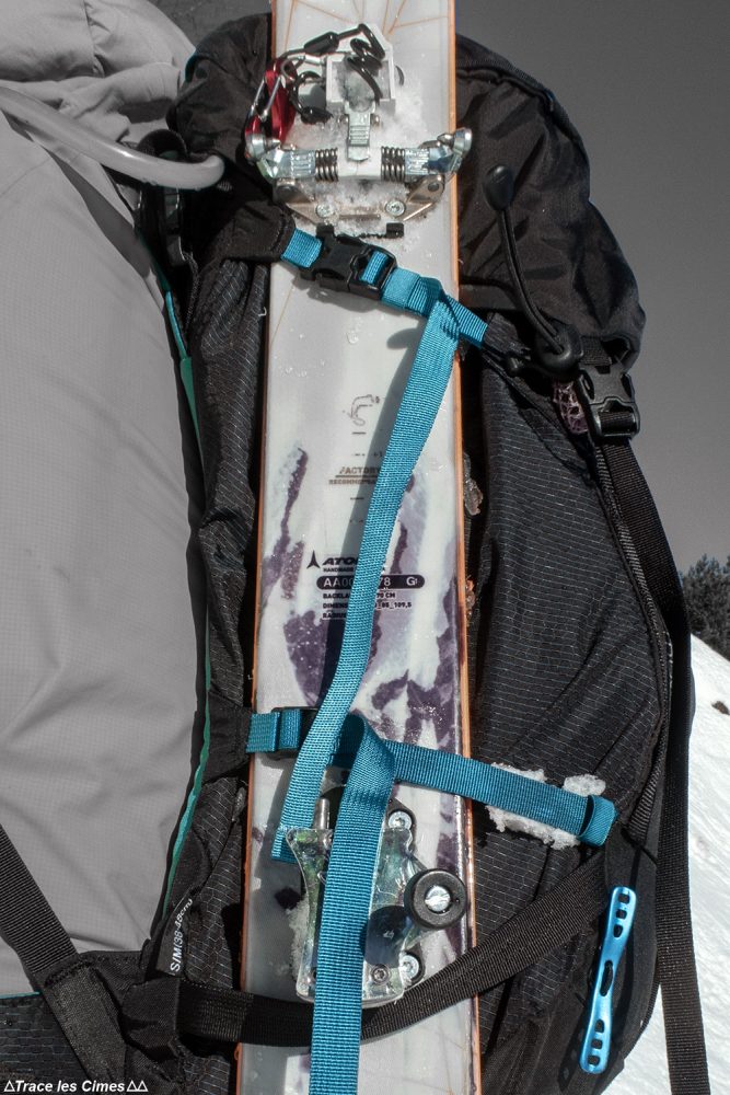 Porte-ski latéral Test sac à dos alpinisme ski de randonnée Osprey Mutant 38 backpack review