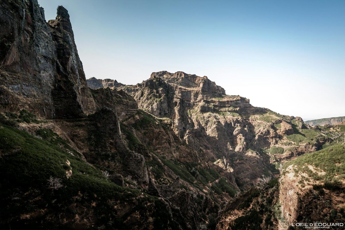 Pico Cidrão Randonnée Pico Ruivo Madère Tourisme Paysage Montagne Voyage Portugal - PR 1 Vereda do Areeiro Pico Ruivo Madeira Ilha - Visit Madeira Island Hiking Trail Nature Mountain Outdoor Mountains Landscape