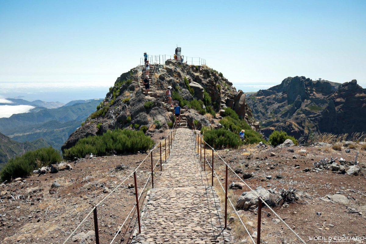 Sommet du Pico Ruivo Madère Randonnée Tourisme Paysage Montagne Voyage Portugal - Vereda do Areeiro Pico Ruivo Madeira Ilha - Visit Madeira Island Hiking Trail Nature Mountain Summit Outdoor Mountains Landscape