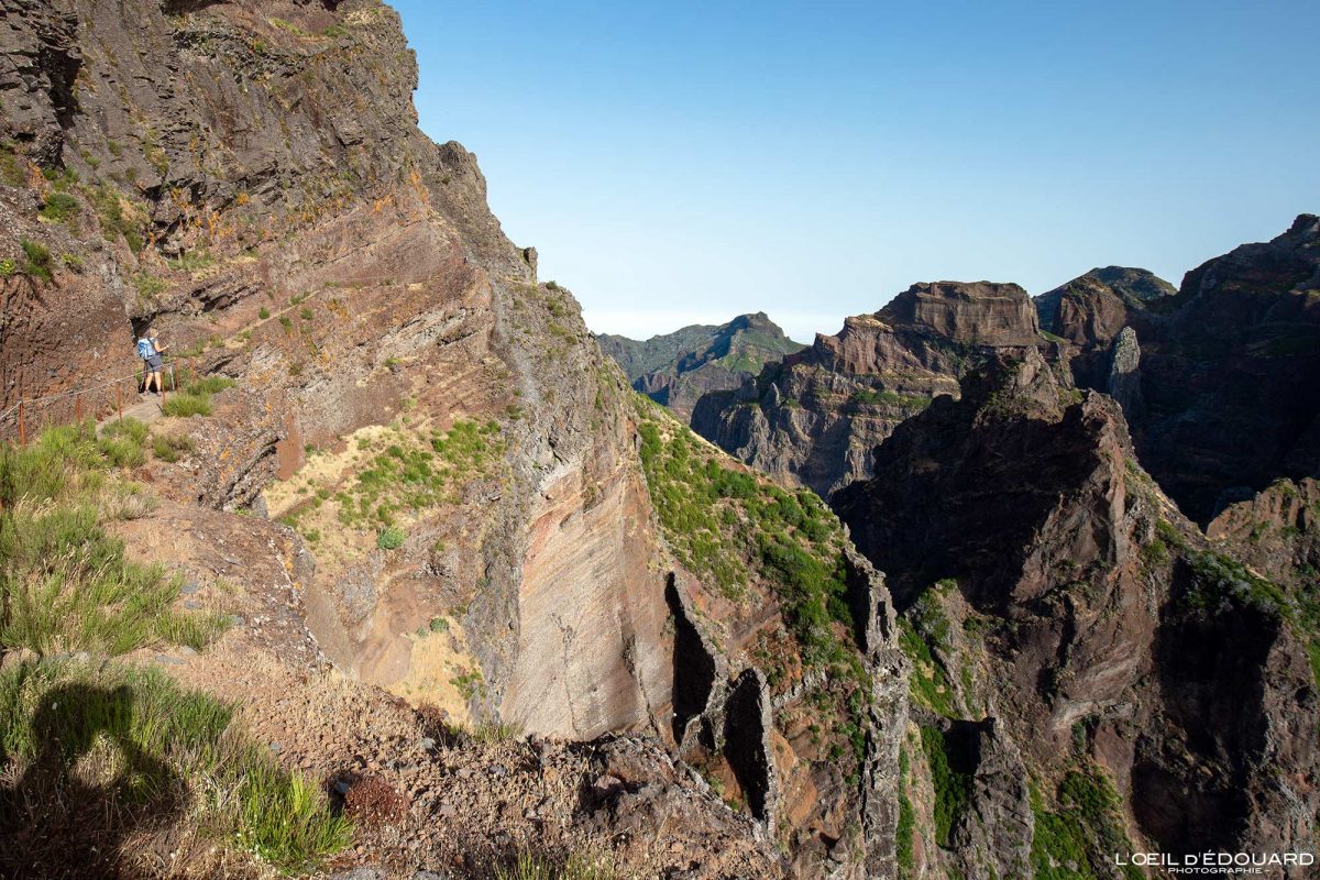 Randonnée Pico Ruivo Madère Tourisme Paysage Montagne Voyage Portugal - PR 1 Vereda do Areeiro Pico Ruivo Madeira Ilha - Visit Madeira Island Hiking Trail Nature Mountain Outdoor Mountains Landscape