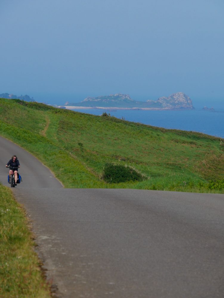 Betagne à vélo, de St Jean du Doigt à Locquirec