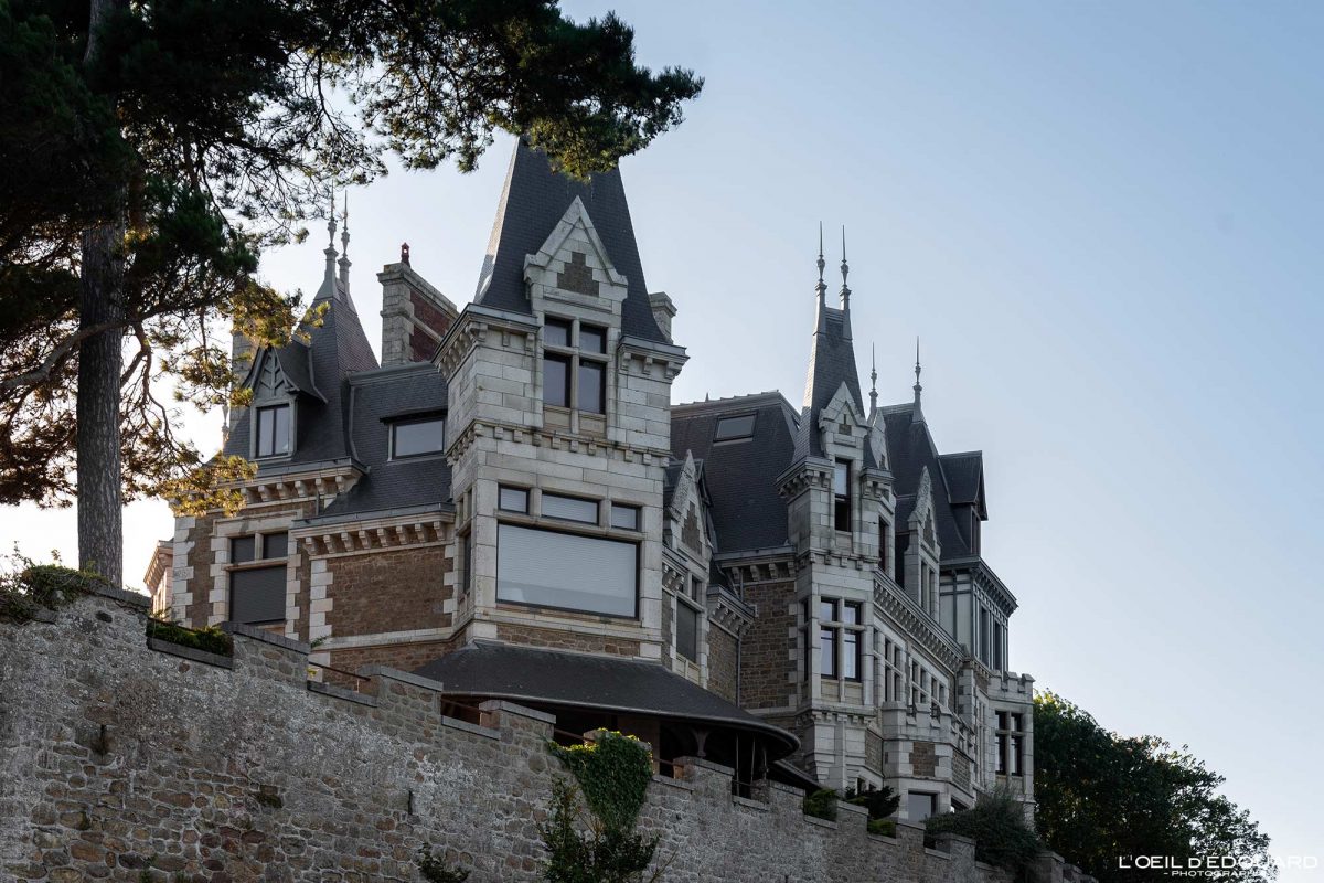 Villa La Garde Dinard Bretagne Visit France Tourisme Ille-et-Vilaine Vacances - Holidays Travel French Brittany City House Architecture