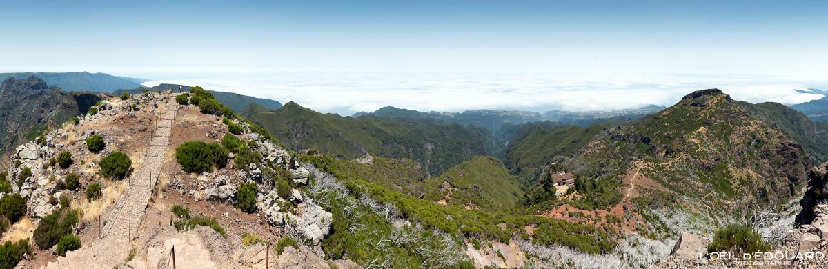 Vue au sommet du Pico Ruivo Madère Randonnée Tourisme Paysage Montagne Voyage Portugal - PR 1 Vereda do Areeiro Pico Ruivo Madeira Ilha - Visit Madeira Island Hiking Trail Nature Mountain Summit View Outdoor Mountains Landscape