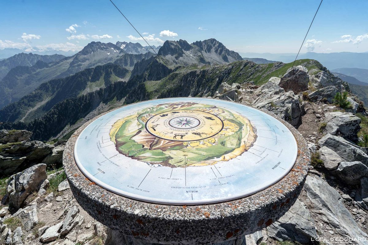 Table d'orientation sommet Pointe de Rognier Belledonne Randonnée Savoie Alpes France Paysage Montagne Nature Outdoor French Alps Mountain Landscape Hike Hiking