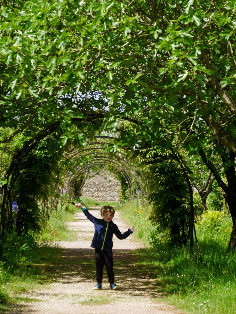 Domaine Abbaye thiron gardais non loin de Chartres