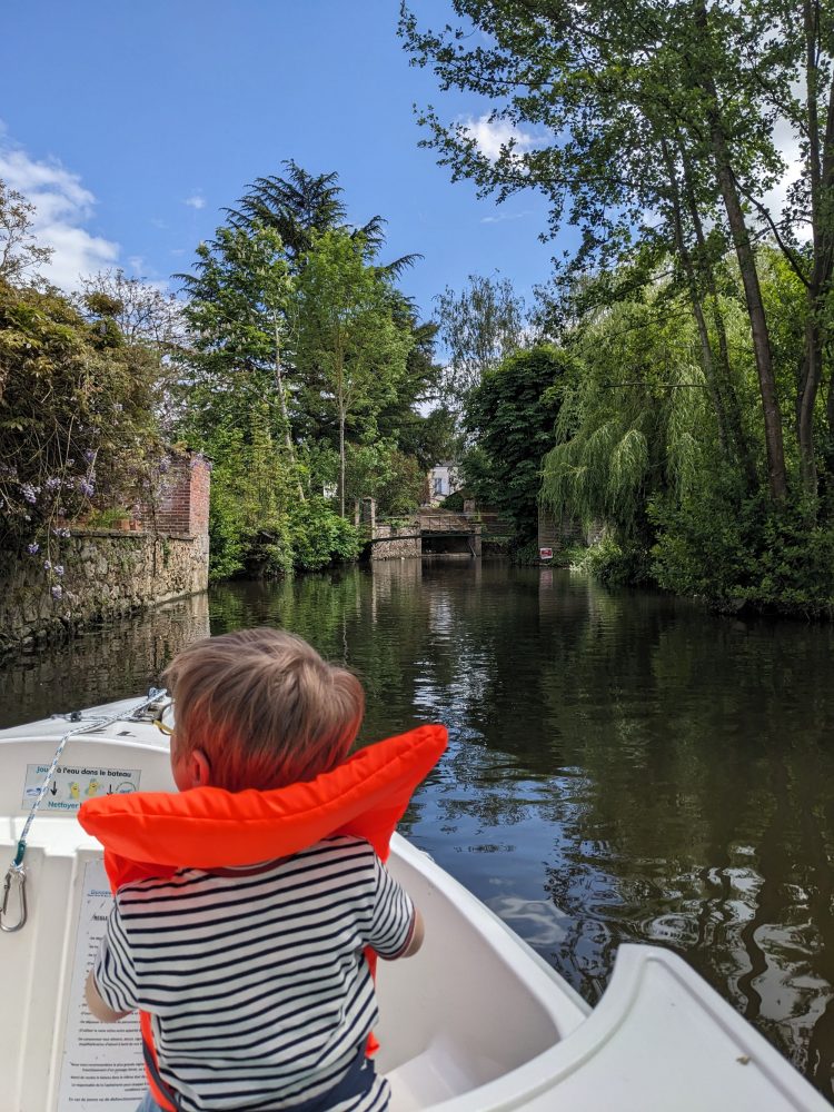 que faire autour de chartres, mini croisière bateau electrique