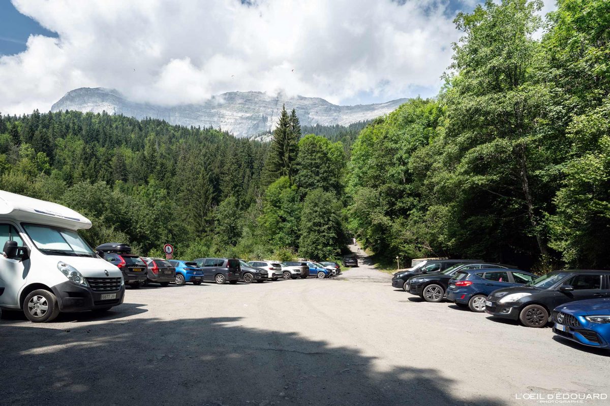 Parking Le Mont Servoz Massif des Aiguilles Rouges Haute-Savoie Alpes France Montagne Outdoor French Alps Mountain