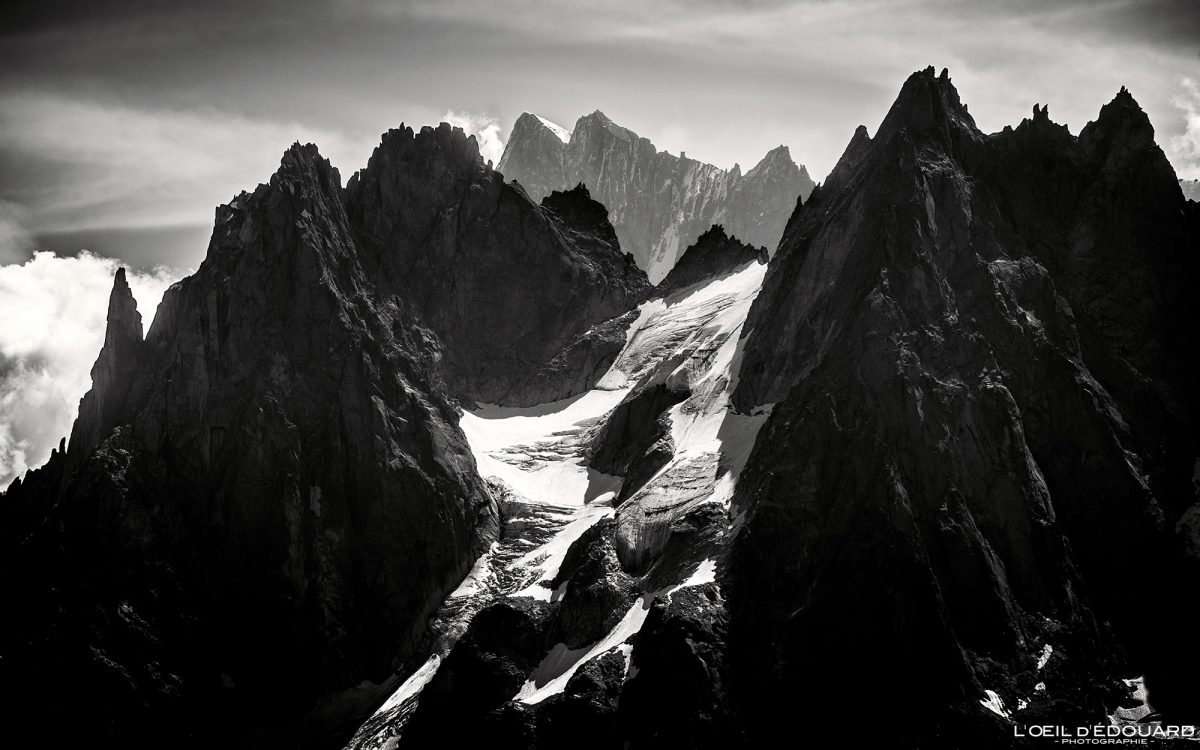 Aiguille de la République Aiguille des Grands Charmez Glacier des Nantillons Aiguille de Blaitière Massif du Mont-Blanc Haute-Savoie Alpes France Paysage Montagne Nature Outdoor French Alps Mountain Summit Landscape