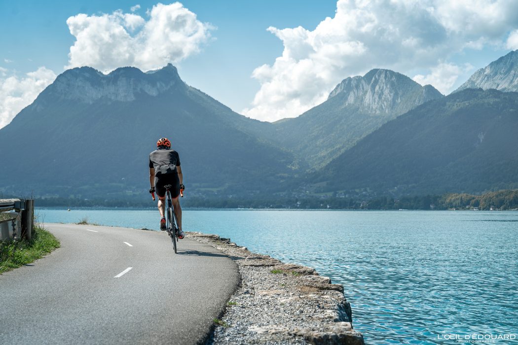 Piste Cyclable Tour du Lac d'Annecy à Vélo Haute-Savoie Visit France Tourisme Vélo de Route Cyclisme Outdoor Bicycle Cyclism Bike Road Biking