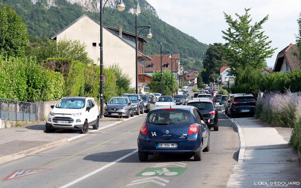 Route Veyrier-du-Lac Tour du Lac d'Annecy à Vélo Haute-Savoie Visit France Tourisme Cyclisme Outdoor Bicycle Cyclism Bike Road Biking