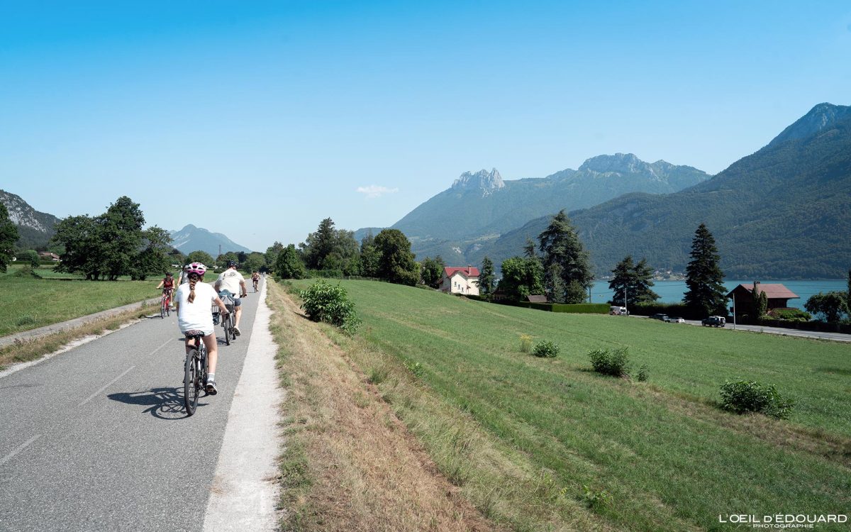 Voie Verte Piste Cyclable Tour du Lac d'Annecy à Vélo Haute-Savoie Visit France Tourisme Vélo de Route Cyclisme Outdoor Bicycle Cyclism Bike Road Biking