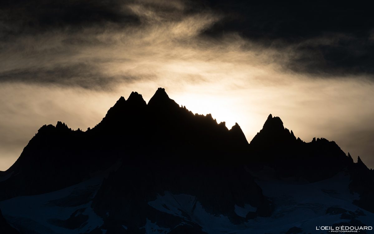 Aiguille du Tour Massif du Mont-Blanc Haute-Savoie Alpes France Paysage Lever de Soleil Montagne Nature Outdoor French Alps Mountain Sunrise Landscape